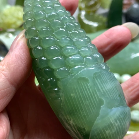 蛇纹石玉未镶嵌手把件