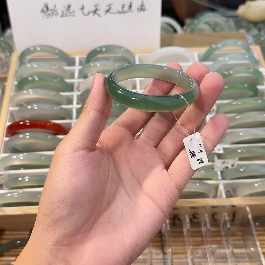 手镯玛瑙/玉髓未镶嵌圈口54.4