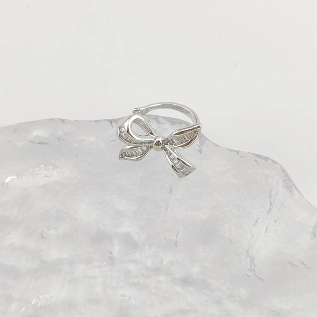 XUPING/旭平首饰 合金合成锆石耳饰 新年耳骨夹 GDJ X001137321