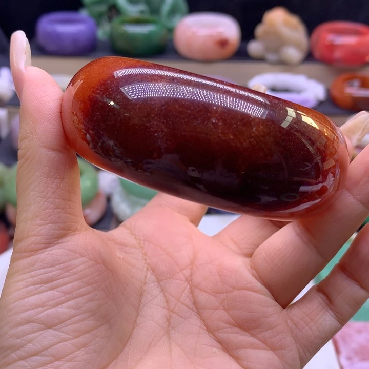 如***意石英岩玉未镶嵌13468975444