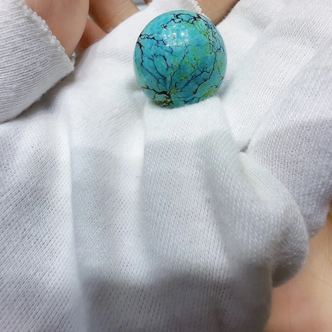 绿松石未镶嵌原矿绿松石