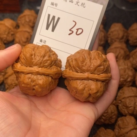 吊坠桃核我是第一百41