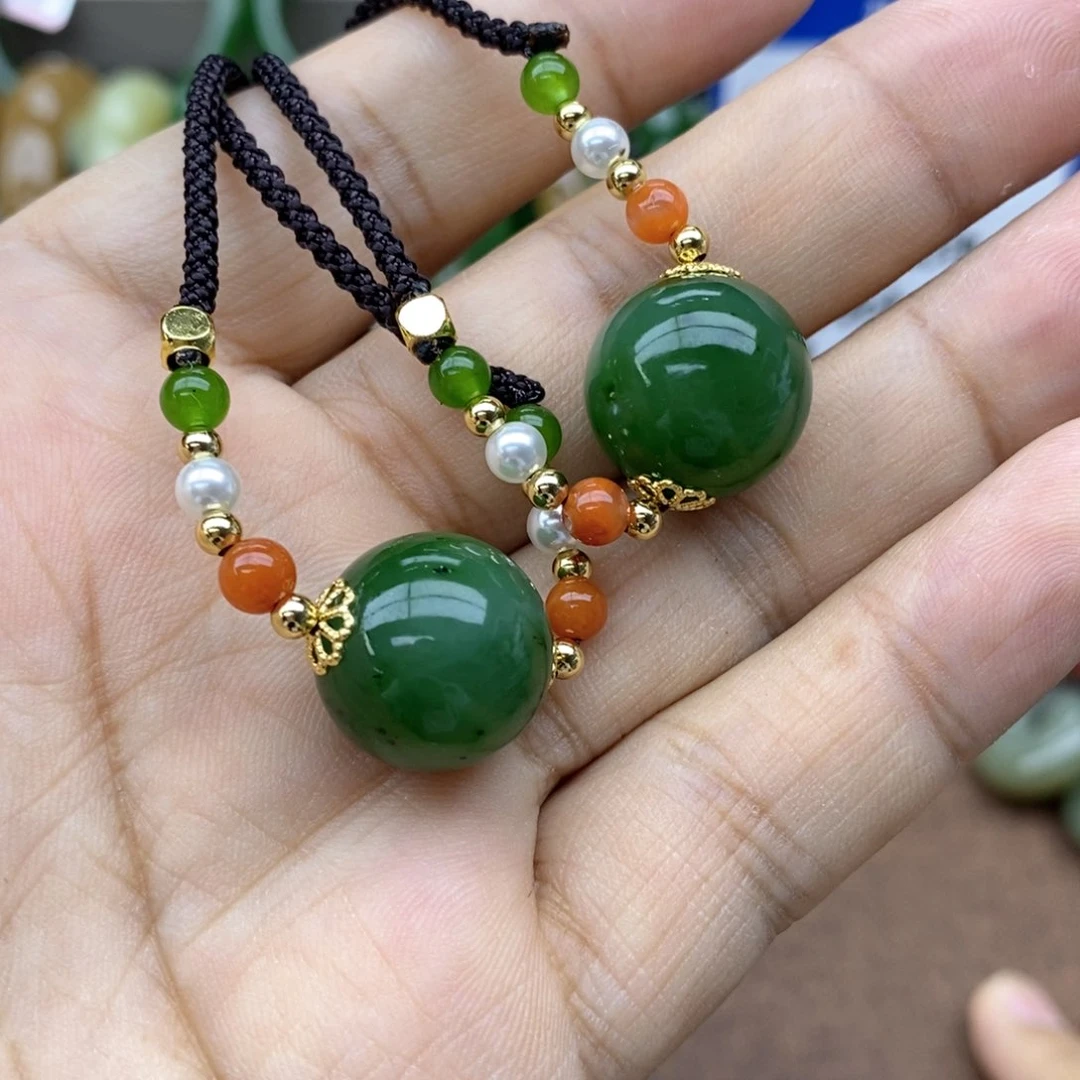 和田玉未镶嵌吊坠(不含链)