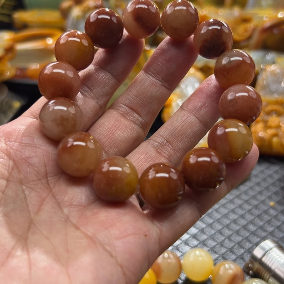 石英质玉未镶嵌颈饰