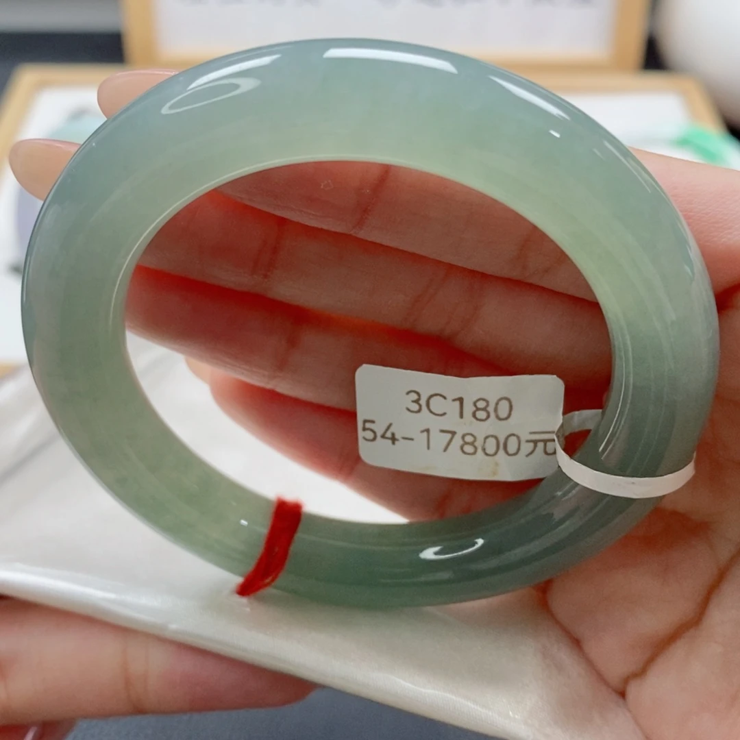 未镶嵌手镯翡翠天然A货翡翠手镯