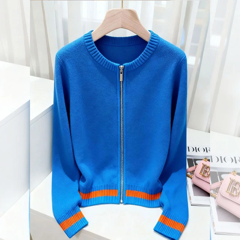 秋冬新款圆领针织衫毛衣女时尚百搭气质轻熟风女装设计感别致小衫