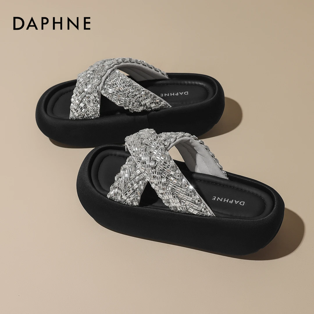 达芙妮厚底增高拖鞋女2025夏季新款外穿松糕软底配裙子水钻凉拖鞋