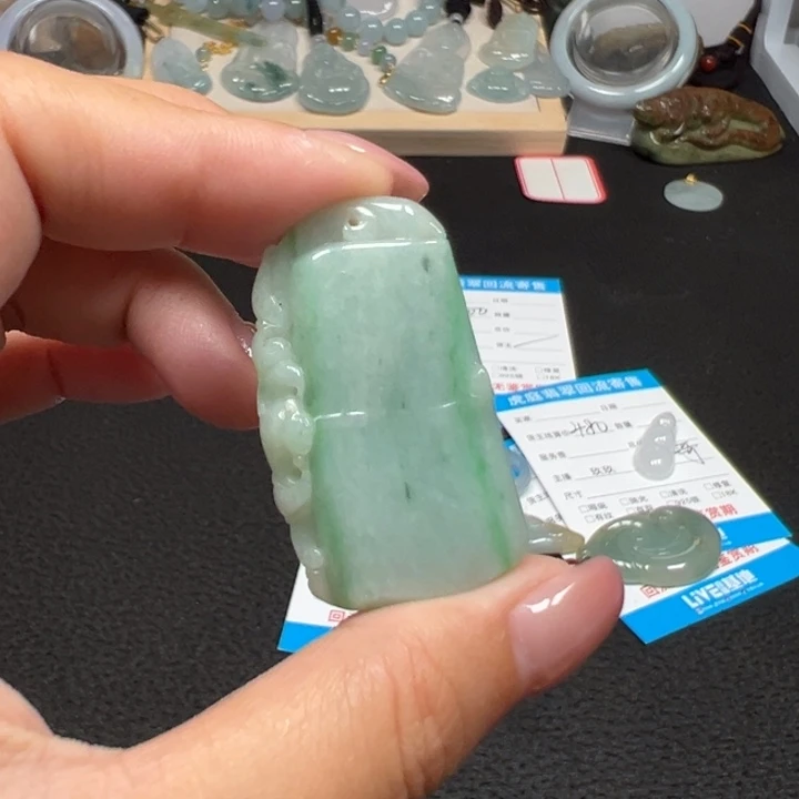 颈饰未镶嵌翡翠天然A货缅甸翡翠