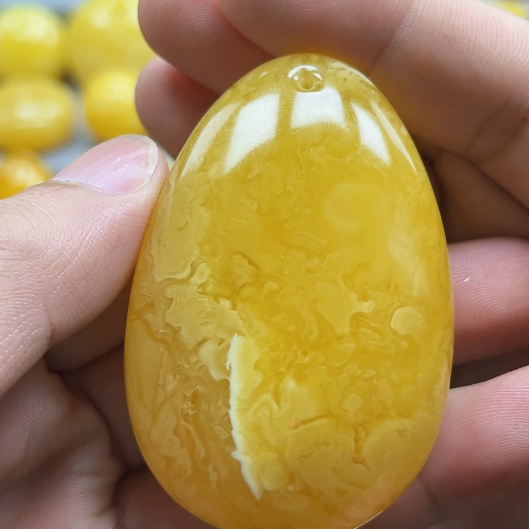 未镶嵌蜜蜡珠宝奇石