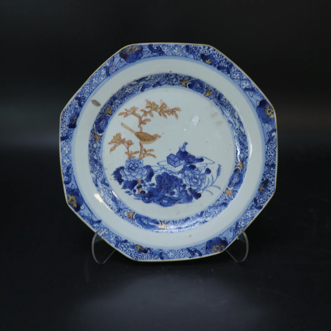Lot.25121425清乾隆青花描金花鸟纹八方赏盘 对角长：约23cm