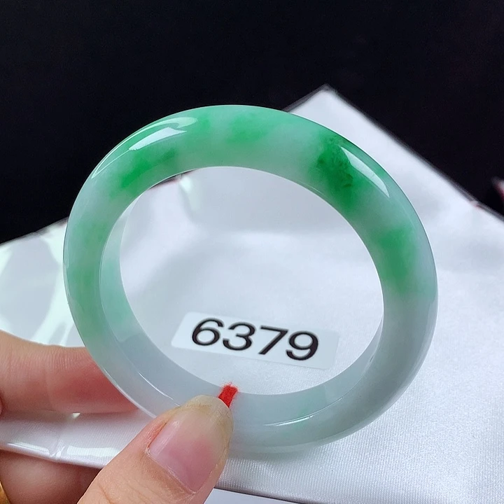 未镶嵌手镯翡翠53圈