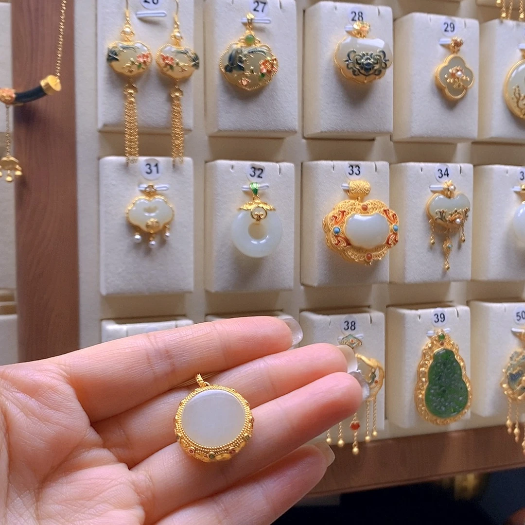 和田玉银S925镶嵌颈饰