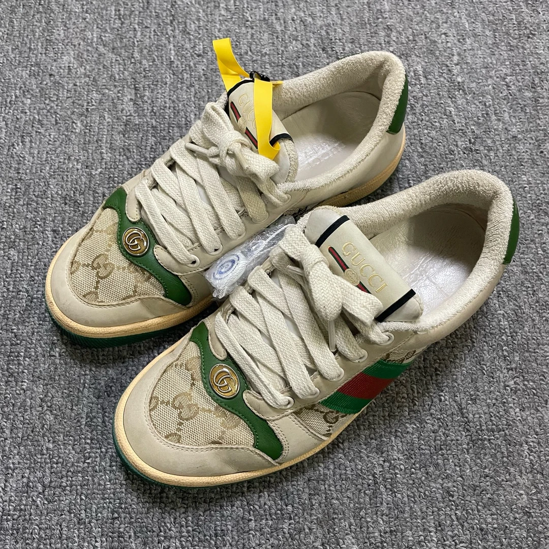 95新 GUCCI/古驰 Screener 脏脏做旧款系带低帮时尚板鞋 36 4002
