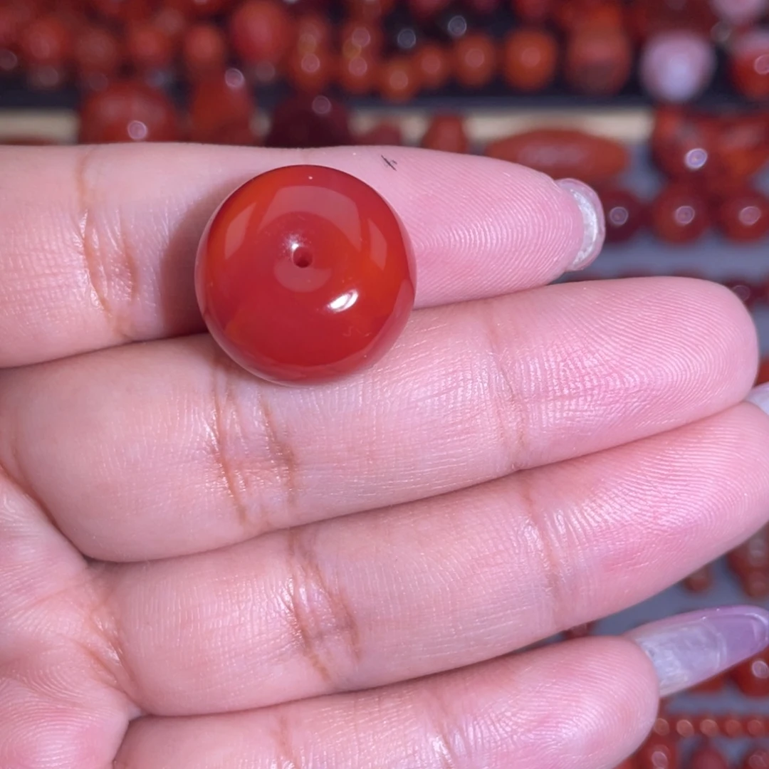 南红玛瑙未镶嵌苹果珠卡18