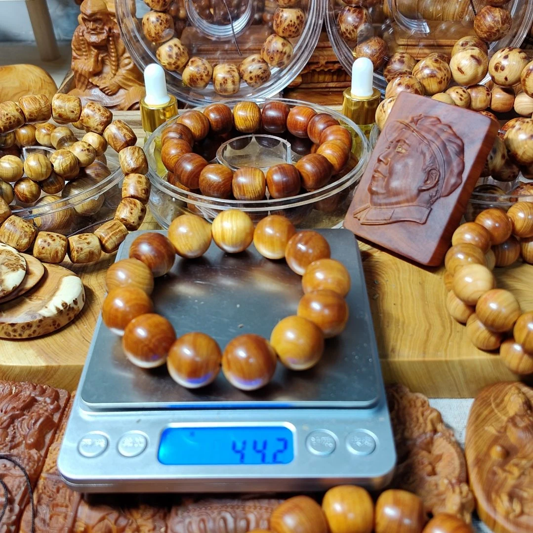 快**夫太行崖柏手工艺品