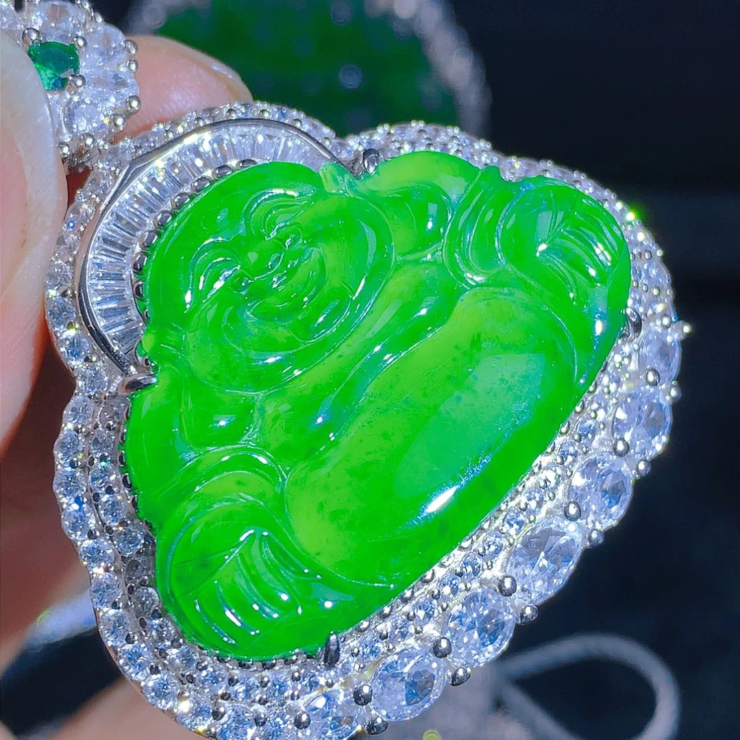 翡翠颈饰银S925镶嵌吊坠