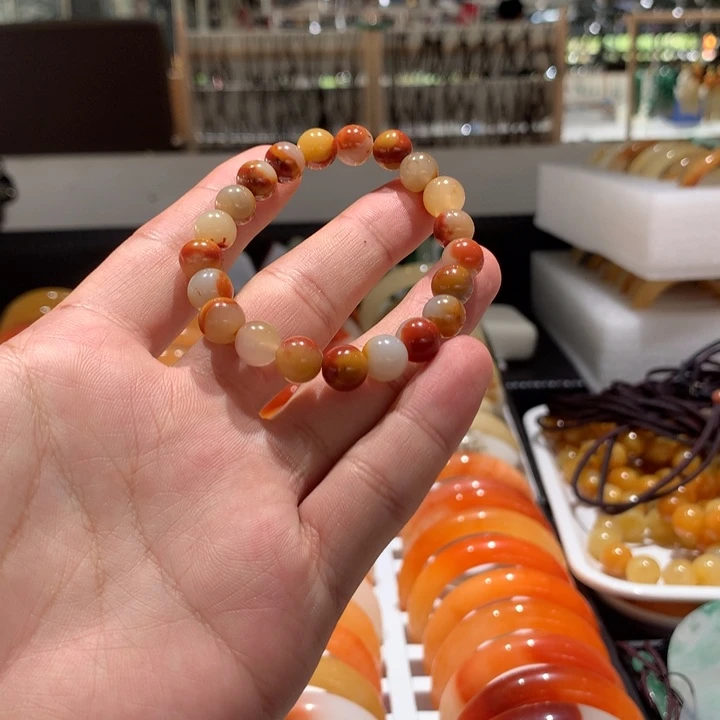 未镶嵌手镯石英质玉