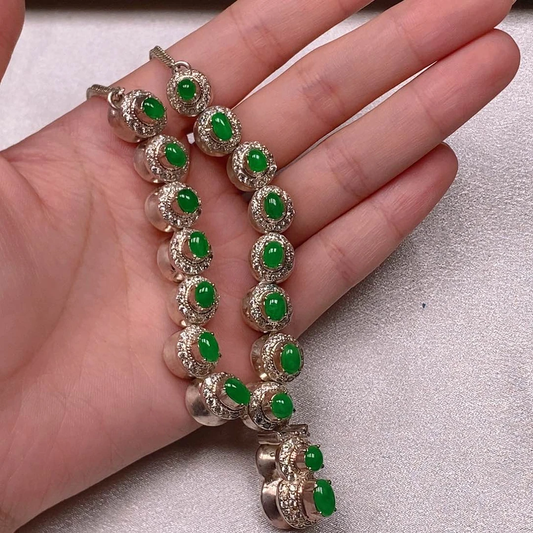 翡翠项链未镶嵌正阳绿