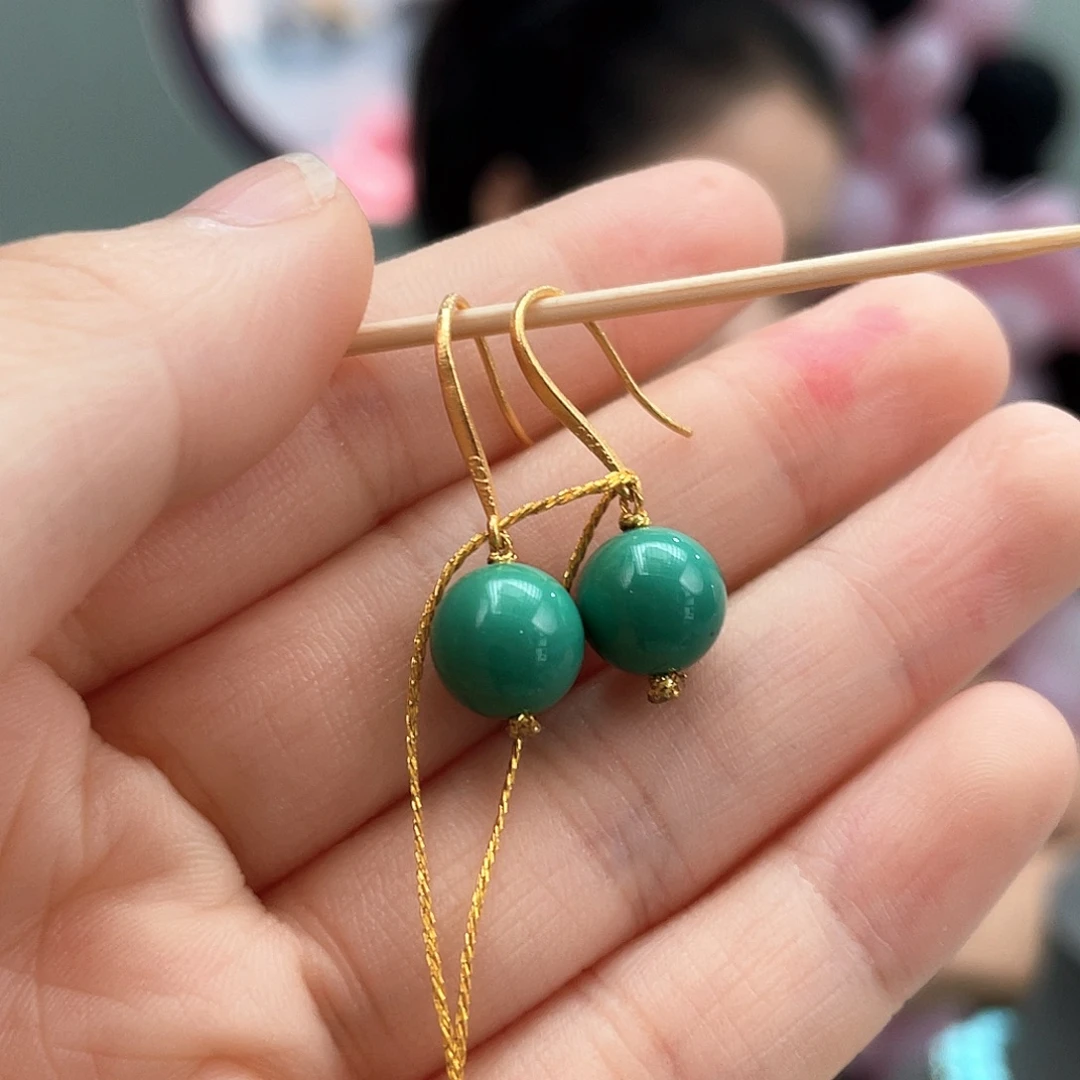 绿松石18K金镶嵌耳饰