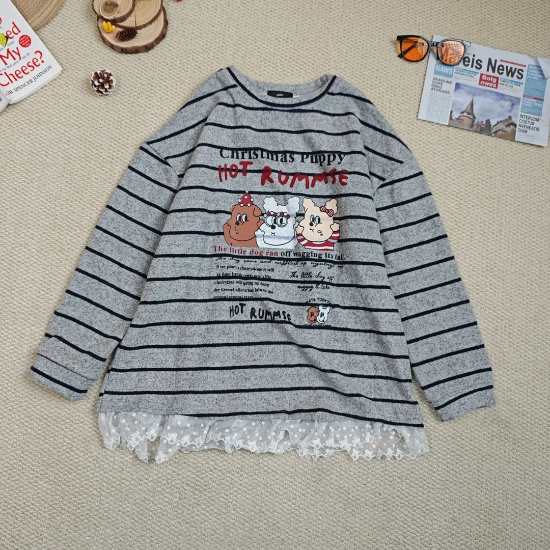 2024秋季新款休闲时尚百搭卡通印花条纹拼蕾丝打底长袖T恤8434