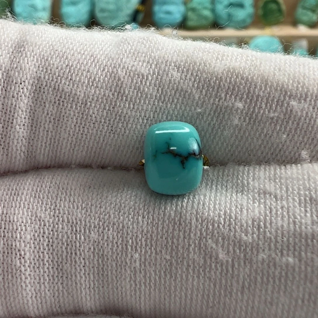 未镶嵌绿松石老型珠7.8x5.9mm