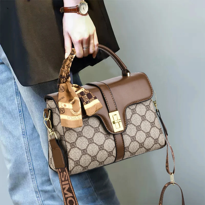 包包百搭印花高级感新款大容量通勤女单肩斜挎包手提小方包百搭潮