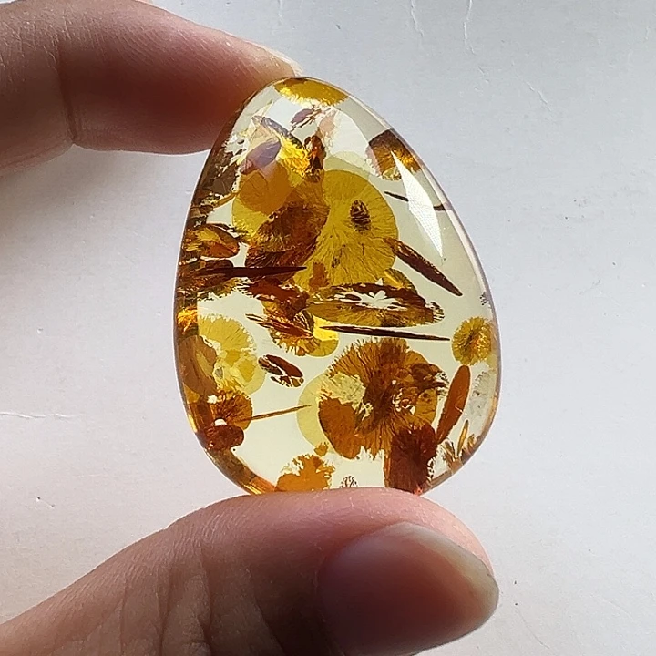 琥珀（花珀）颈饰未镶嵌