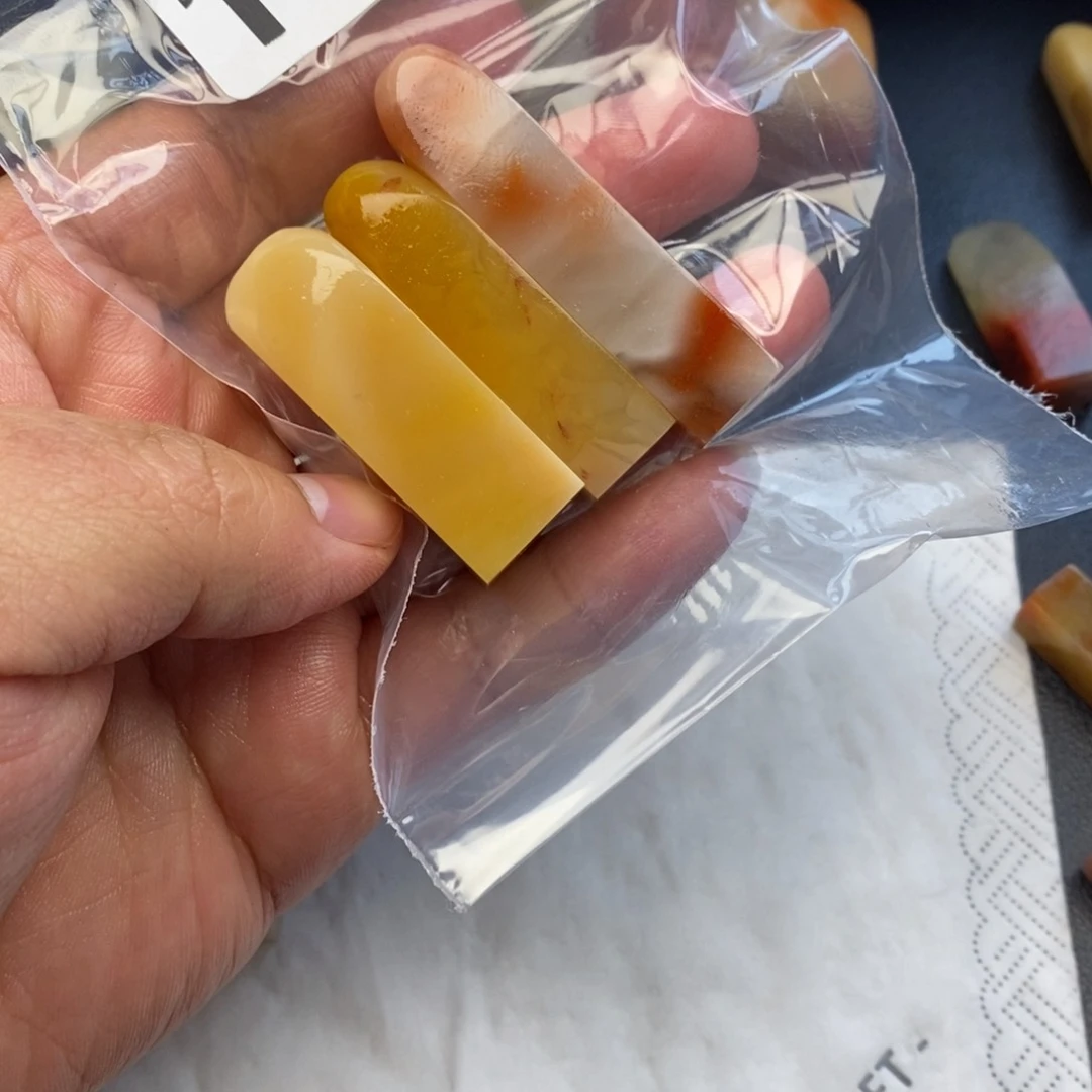 寿山石印石一***片老挝石11