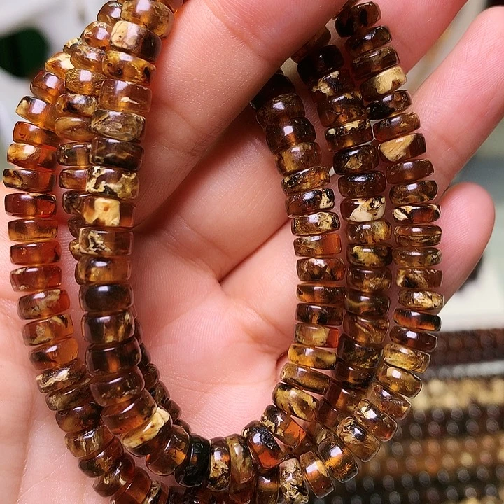 未镶嵌琥珀手串抚顺琥珀卡7直切