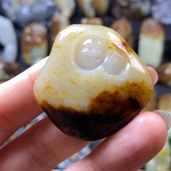 和田玉未镶嵌挂件