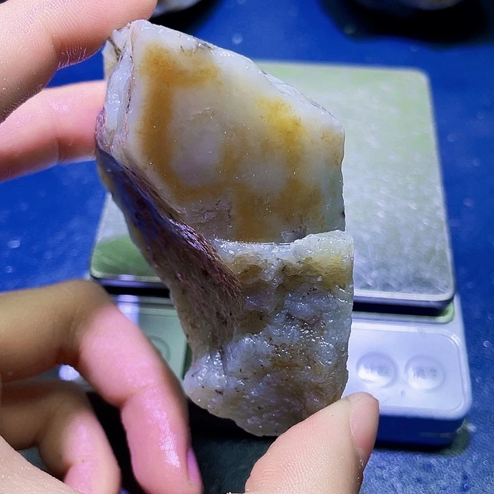 和田玉（糖玉）未镶嵌珠宝半成品