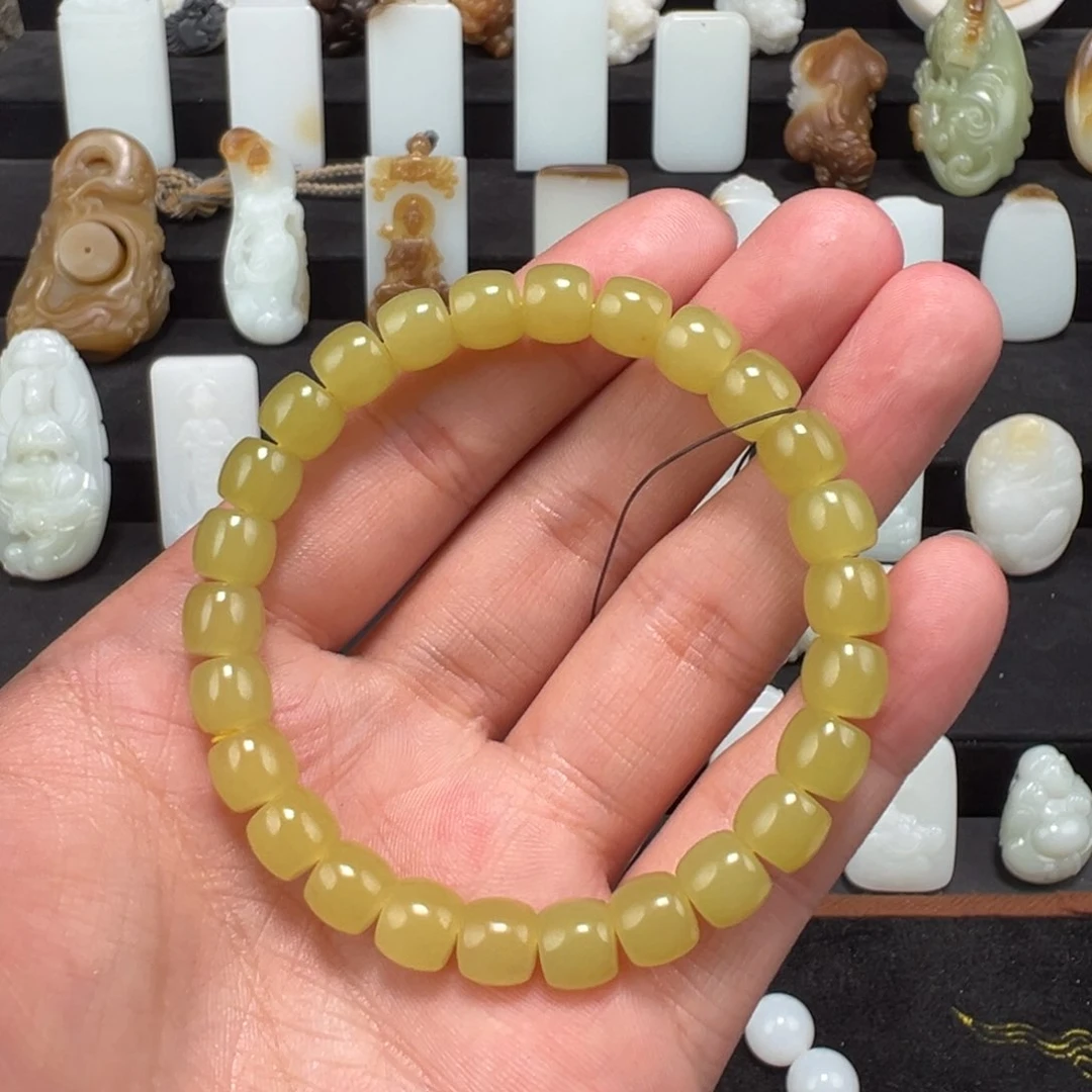 和田玉颈饰未镶嵌