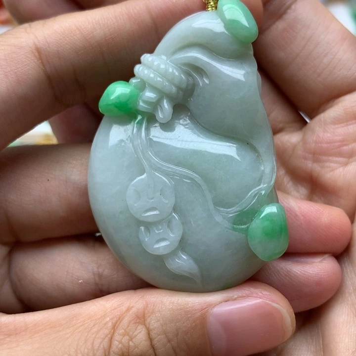 颈饰未镶嵌翡翠翡翠