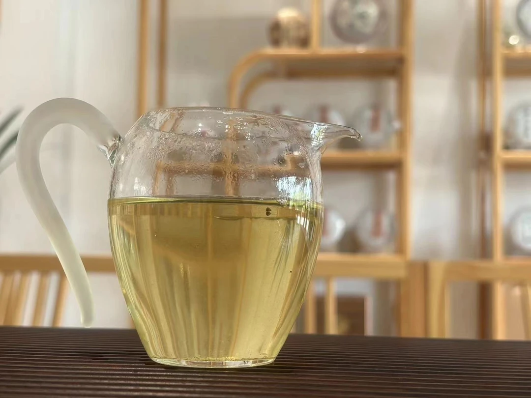 【妈呀姐专属】福利2023年冰岛老寨古树茶100克饼