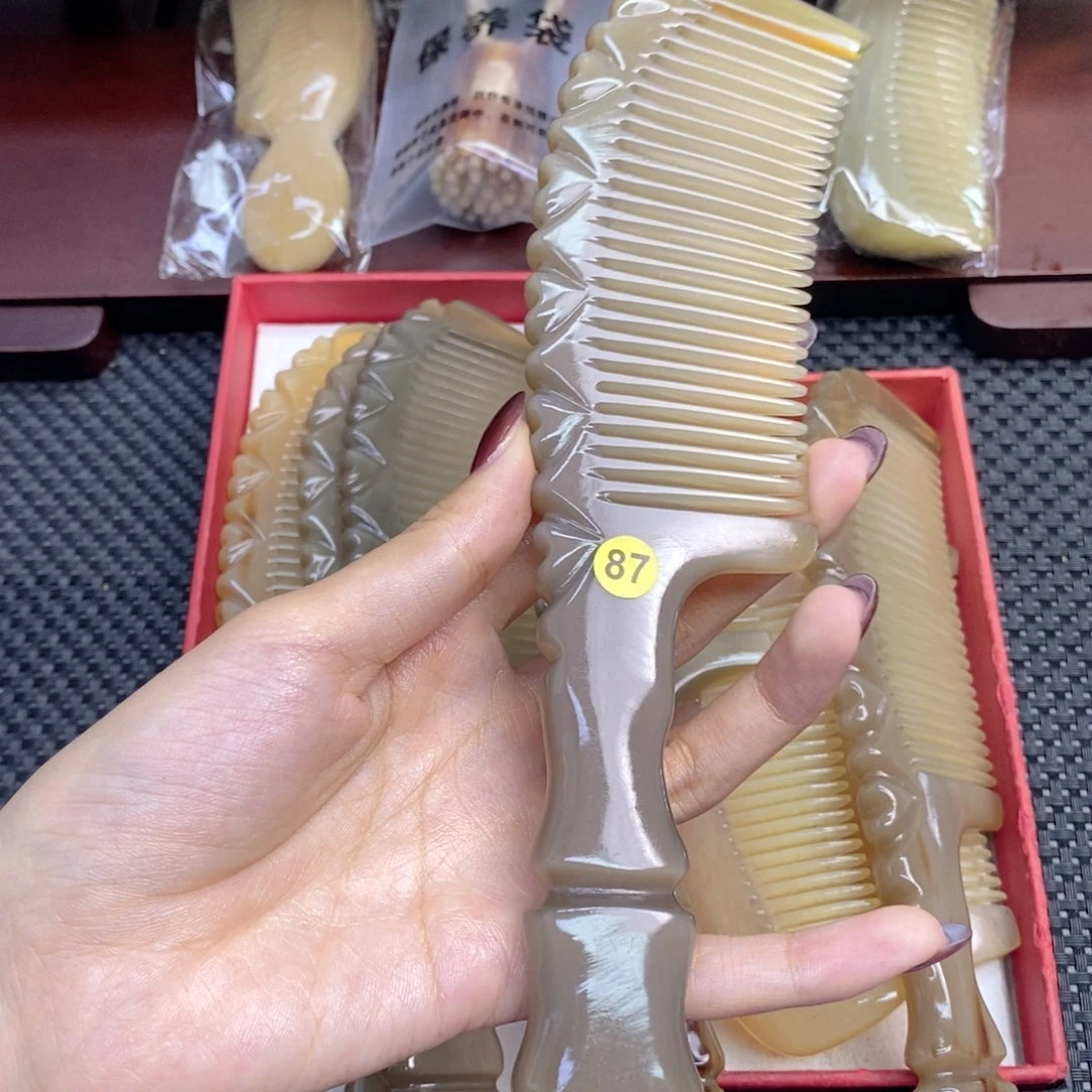 纯手工制作纯牛角梳子?**葉