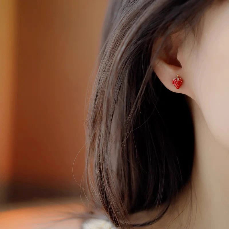 铜合金耳饰 小巧甜美草莓耳钉时尚清新百搭复古气质水果耳饰K2012