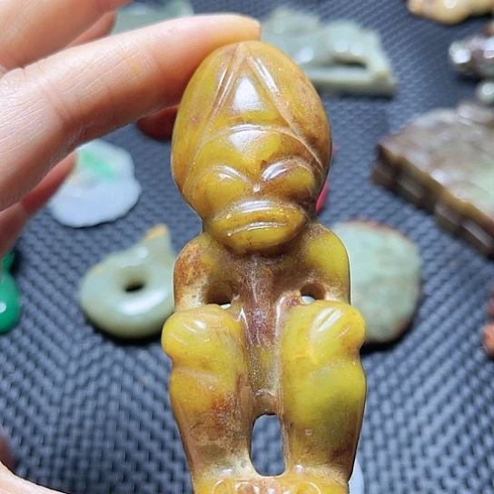 白玉菩提吊坠摆件