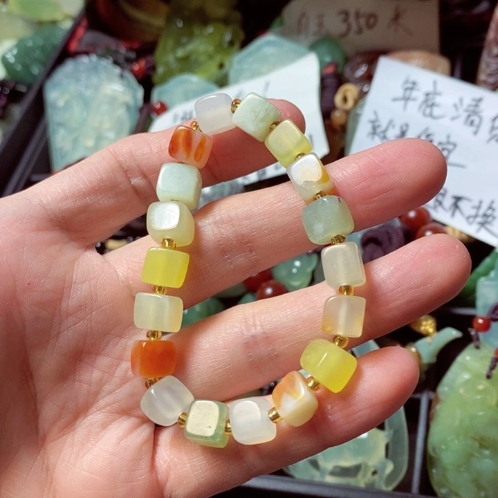 蛇纹石玉颈饰未镶嵌妙*