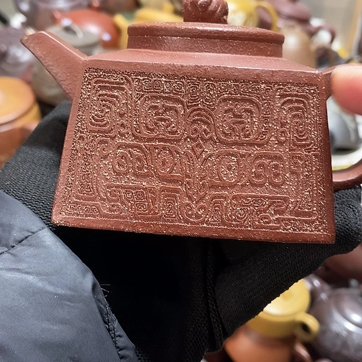 紫砂茶壶纽磕底磕内裂
