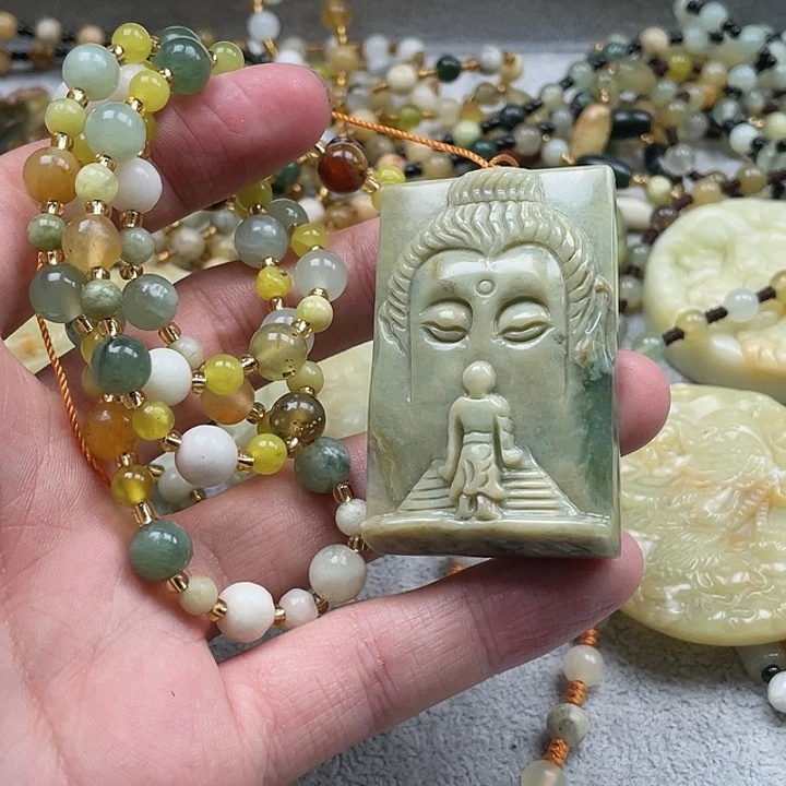 蛇纹石玉未镶嵌颈饰