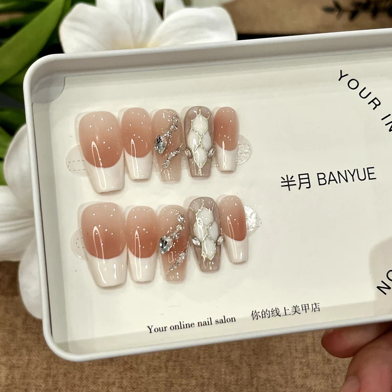 【宝GE丽蛇】LeGe Nail 精选爆火纯手工显白气质穿戴美甲563