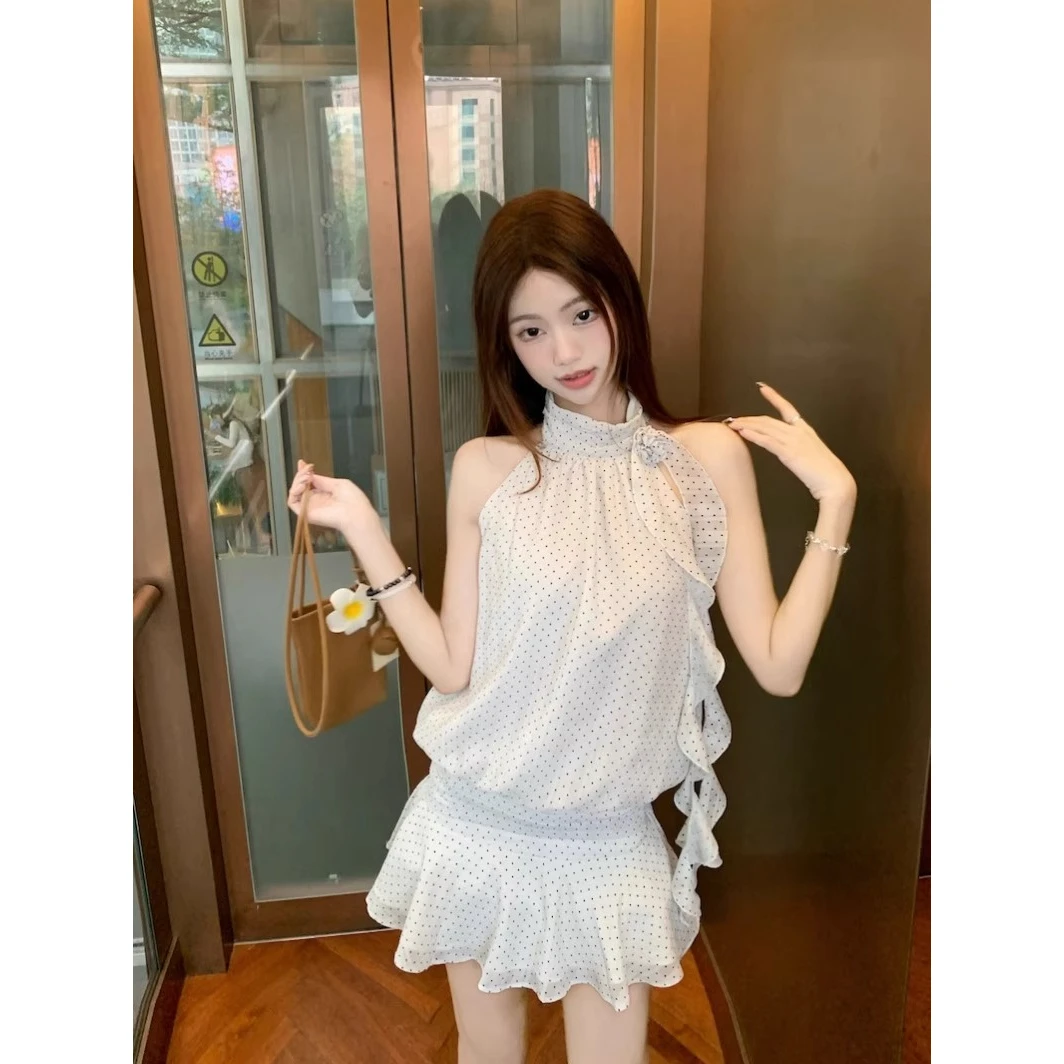 法式高级感波点连衣裙女夏季新款无袖挂脖短裙气质辣妹穿搭睡裙女