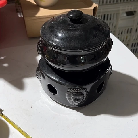 微瑕，不能明火，口径10，高度6，1套黑色