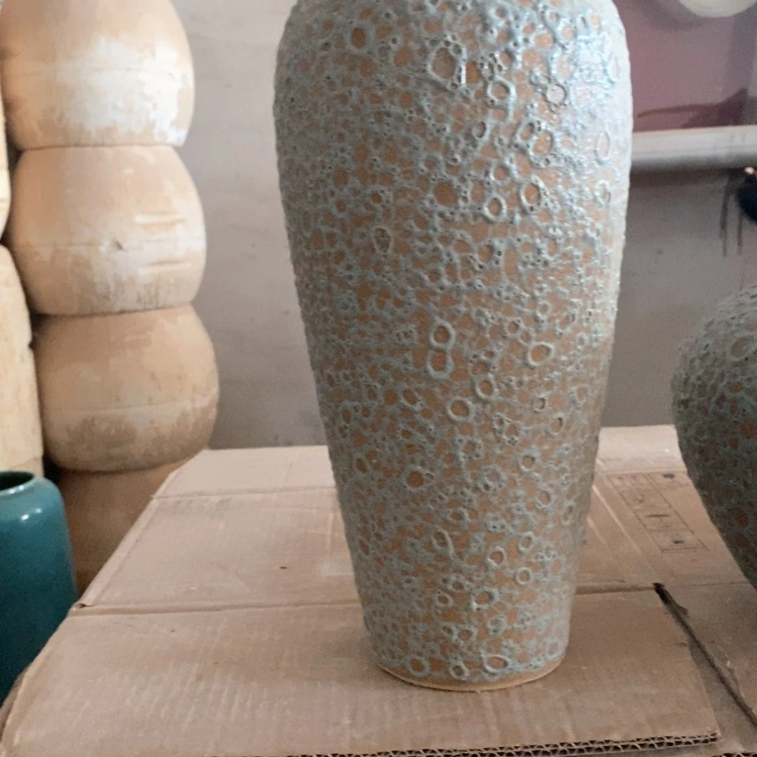 高33厘米口9厘米