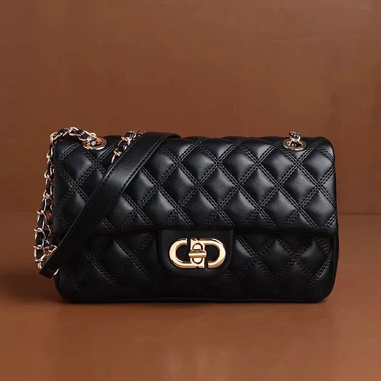 小香风斜跨包绣线耐磨包盖斜挎包白色菱格链条包女士百搭国庆单肩