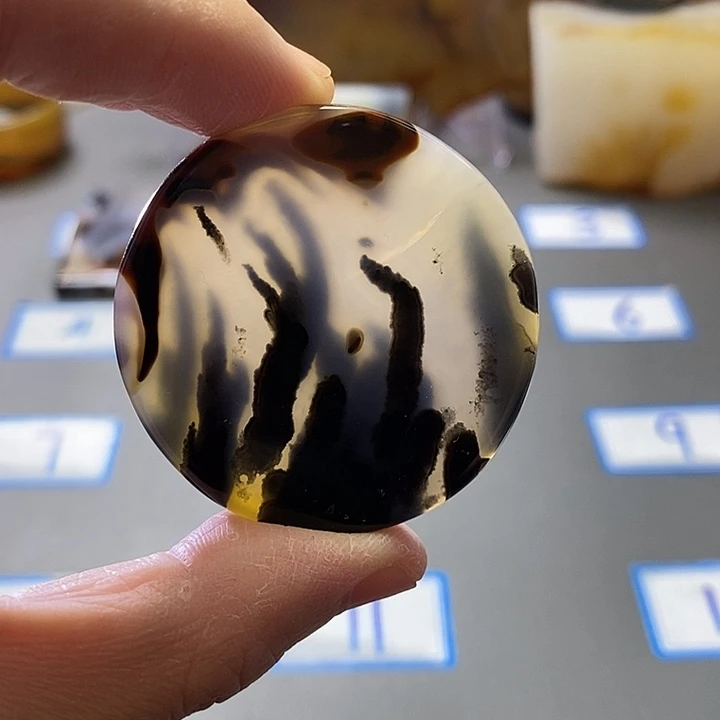 玛瑙/玉髓未镶嵌珠宝半成品2