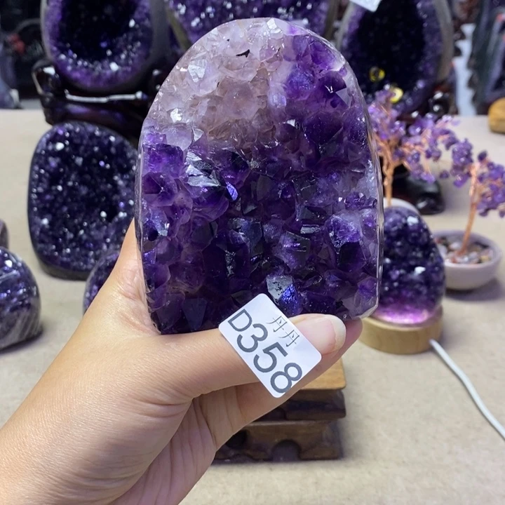 未镶嵌大型摆件（非配饰）紫晶
