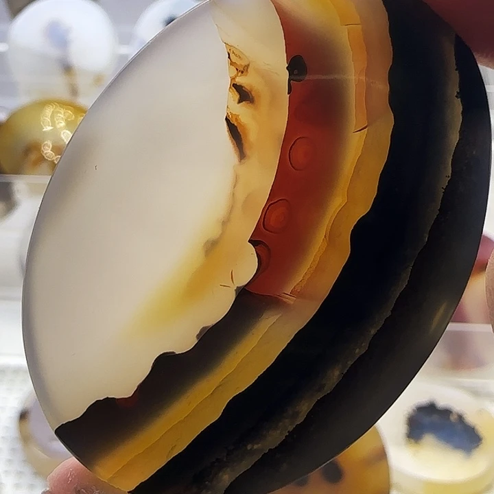 未镶嵌玛瑙/玉髓珠宝奇石