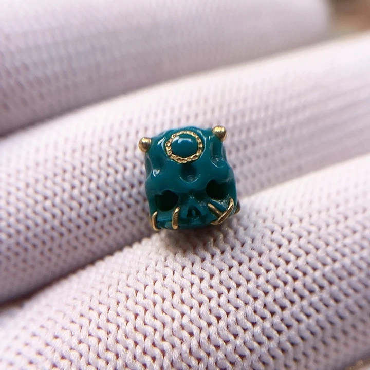 绿松石配饰未镶嵌