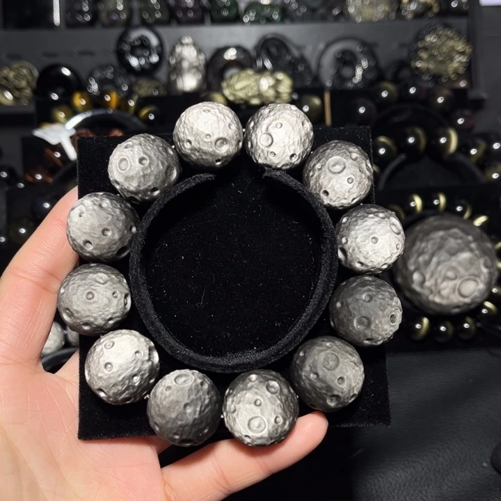 相***湖黑曜岩未镶嵌珠宝奇石